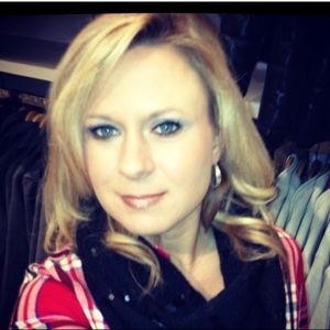 Meet your Posher, Brandi